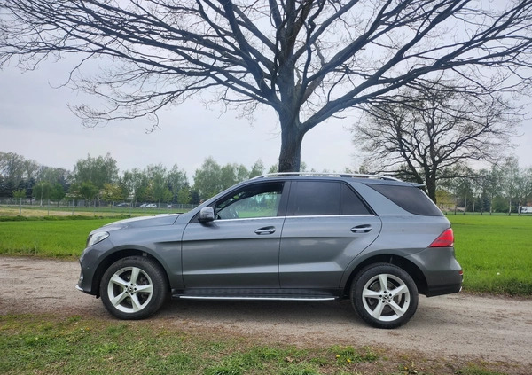 Mercedes-Benz GLE cena 114900 przebieg: 49000, rok produkcji 2017 z Polanów małe 277